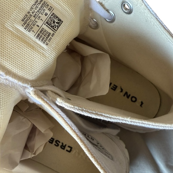 Converse Chuck Taylor All Star Lugged Platforms, Women’s size 9 - Picture 10 of 10